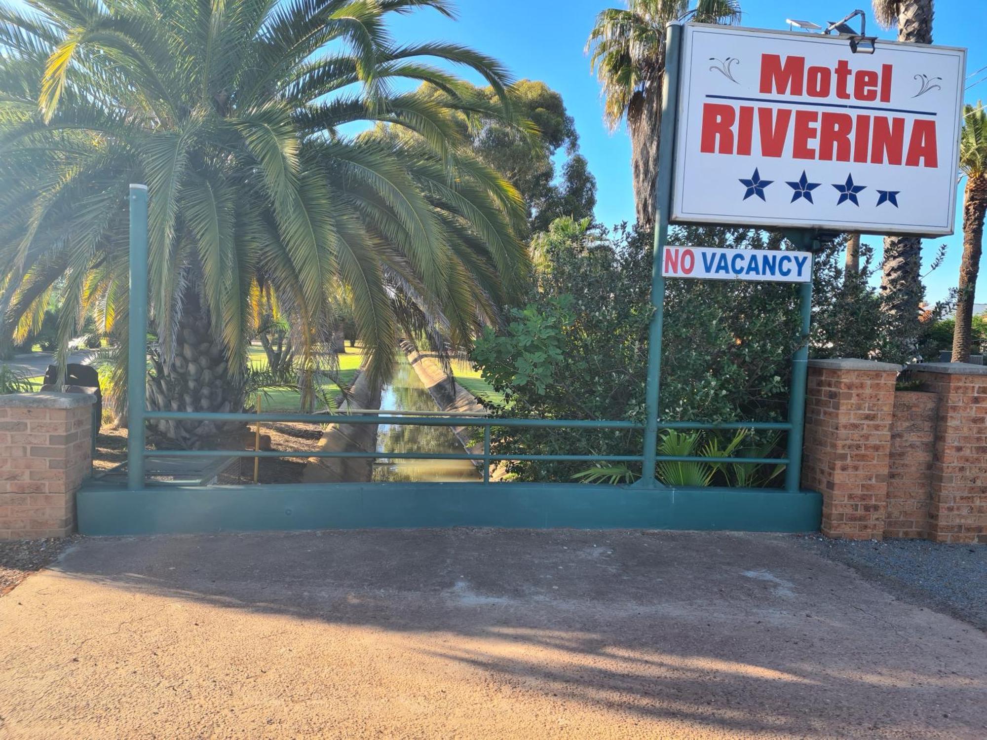 Motel Riverina Leeton Buitenkant foto