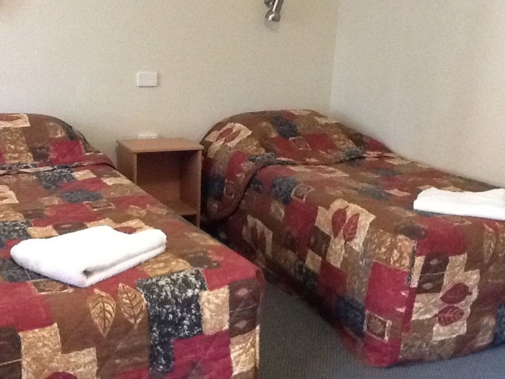 Motel Riverina Leeton Buitenkant foto
