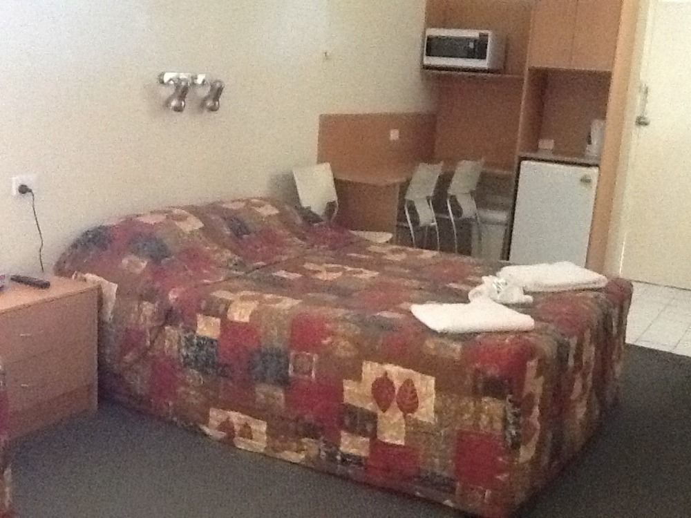 Motel Riverina Leeton Buitenkant foto