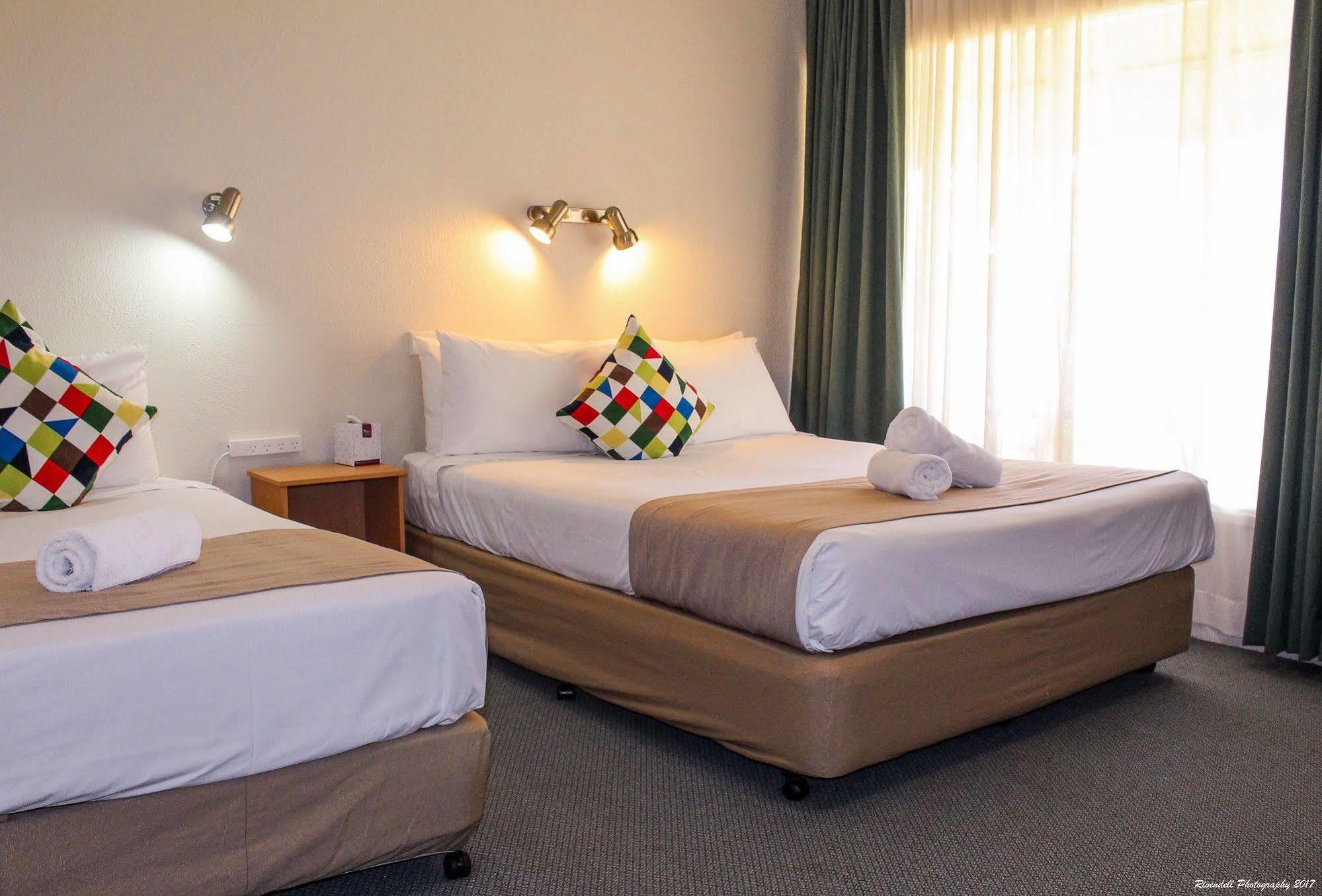 Motel Riverina Leeton Buitenkant foto