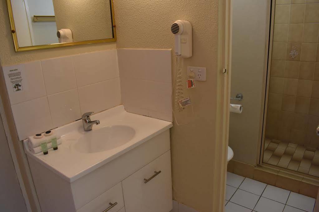 Motel Riverina Leeton Buitenkant foto